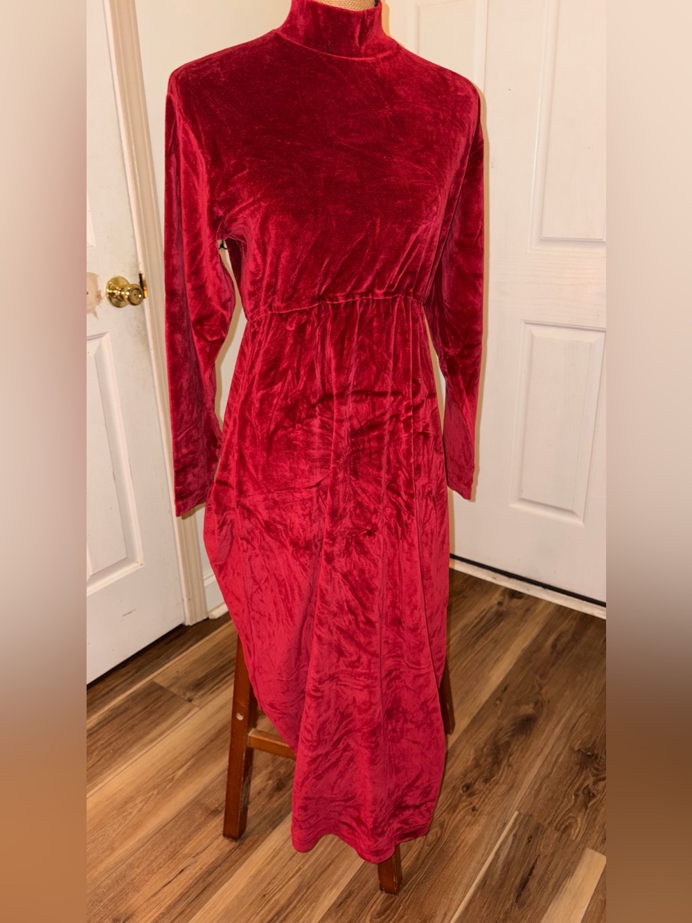 Y2K Erika & Company Red Velour Maxi Long Sleeve Mock Neck Holiday Dress